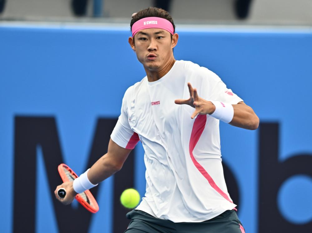 乌姆蒂蒂：费基尔不伤能效力皇马巴萨，苏牙是好人梅西最伟大